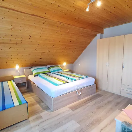 Edit - Biro Tours Nr 8 아파트 *