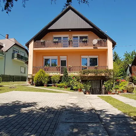 Edit - Biro Tours Nr 8 아파트 본보야크바세기