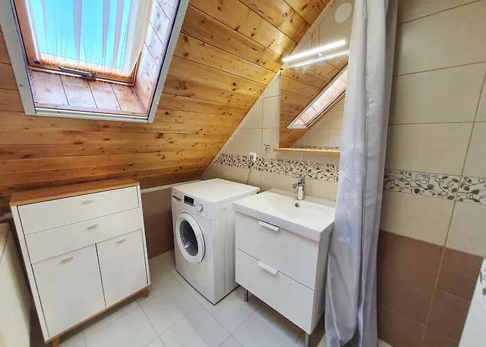 Edit - Biro Tours Nr 8