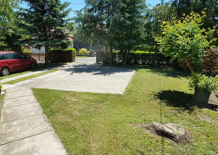 Edit - Biro Tours Nr 8 아파트