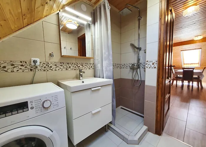 Edit - Biro Tours Nr 8 דירה פוניארצוושהג'